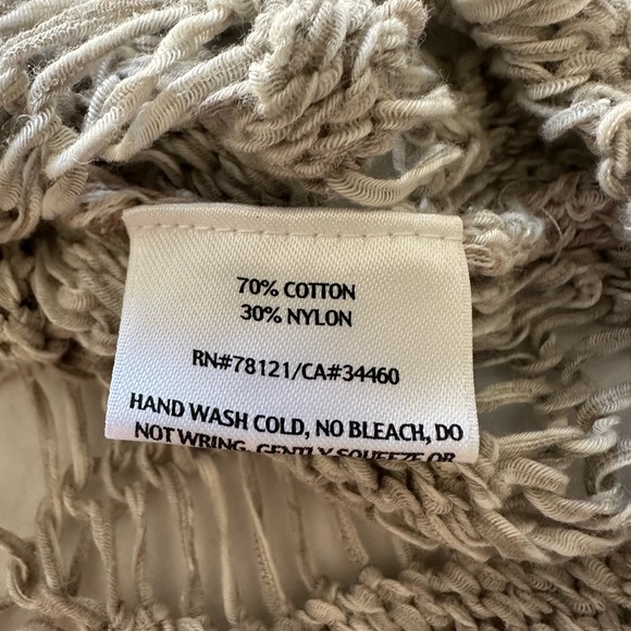 Eileen Fisher open-knit scoop neck sweater, size medium - Picture 11 of 11